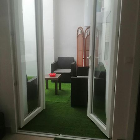Appartamento Twinflats 2 Valenza Esterno foto