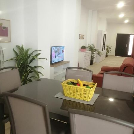Appartamento Twinflats 2 Valenza Esterno foto