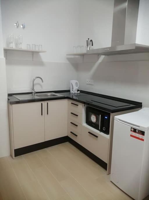 Appartamento Twinflats 2 Valenza Esterno foto