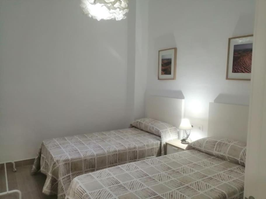 Appartamento Twinflats 2 Valenza Esterno foto