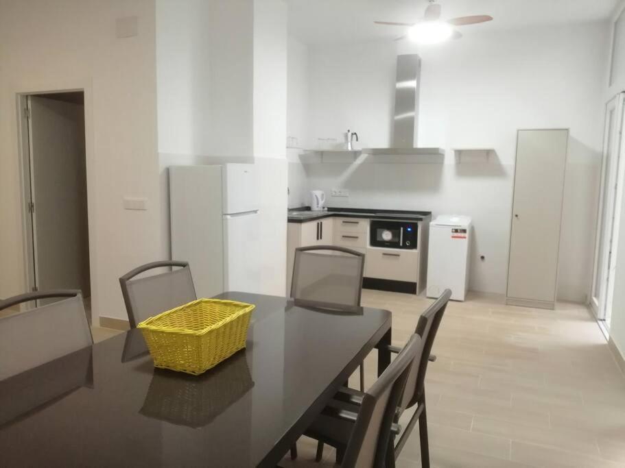 Appartamento Twinflats 2 Valenza Esterno foto